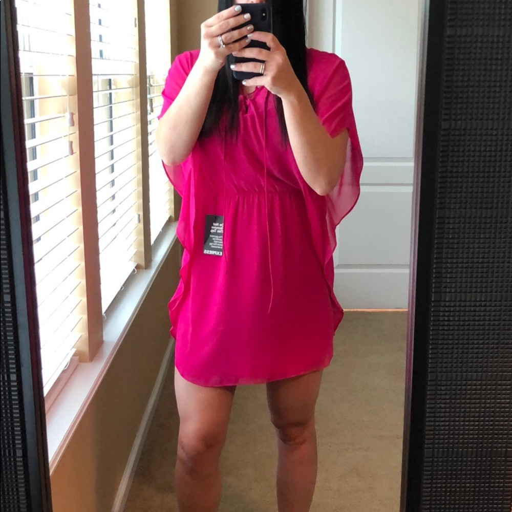 NWT Bright Pink EXPRESS summer dress !